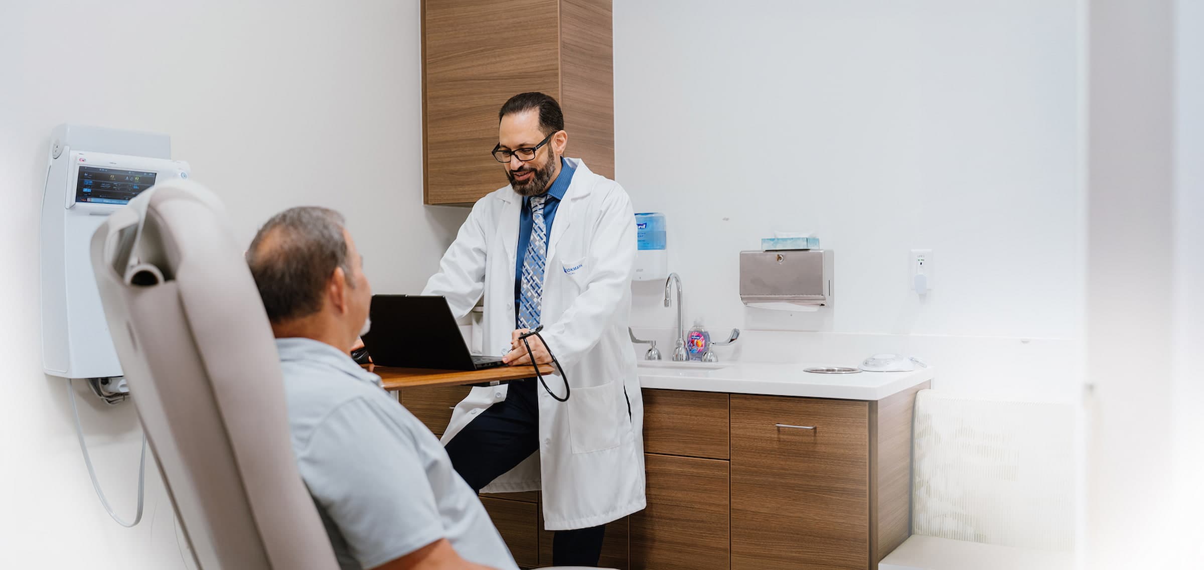 Bookmark Medical provider with patient